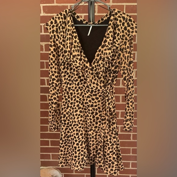Free People Leopard Print Ruffle Mini Dress Long Sleeve Boho Chic - Picture 5 of 11